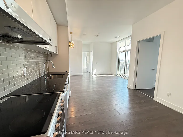 268 Buchanan Dr #906W — Photo 4