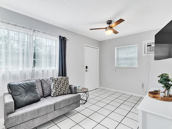 4th image of 600 Douglas Ave #340