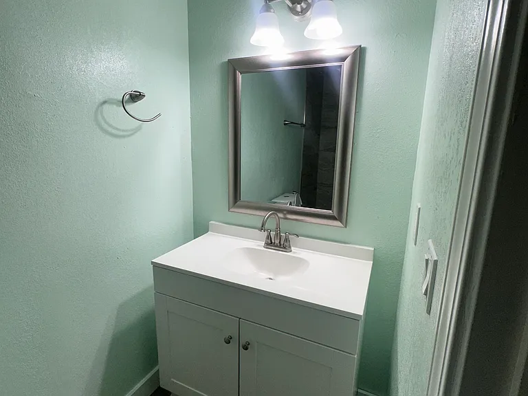 360 Wilson St #2 — Photo 8