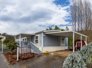 827 Shadow Ranch Ln, Roseburg, OR 97470