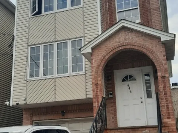 446 Marshall St, Elizabeth City, NJ 07206