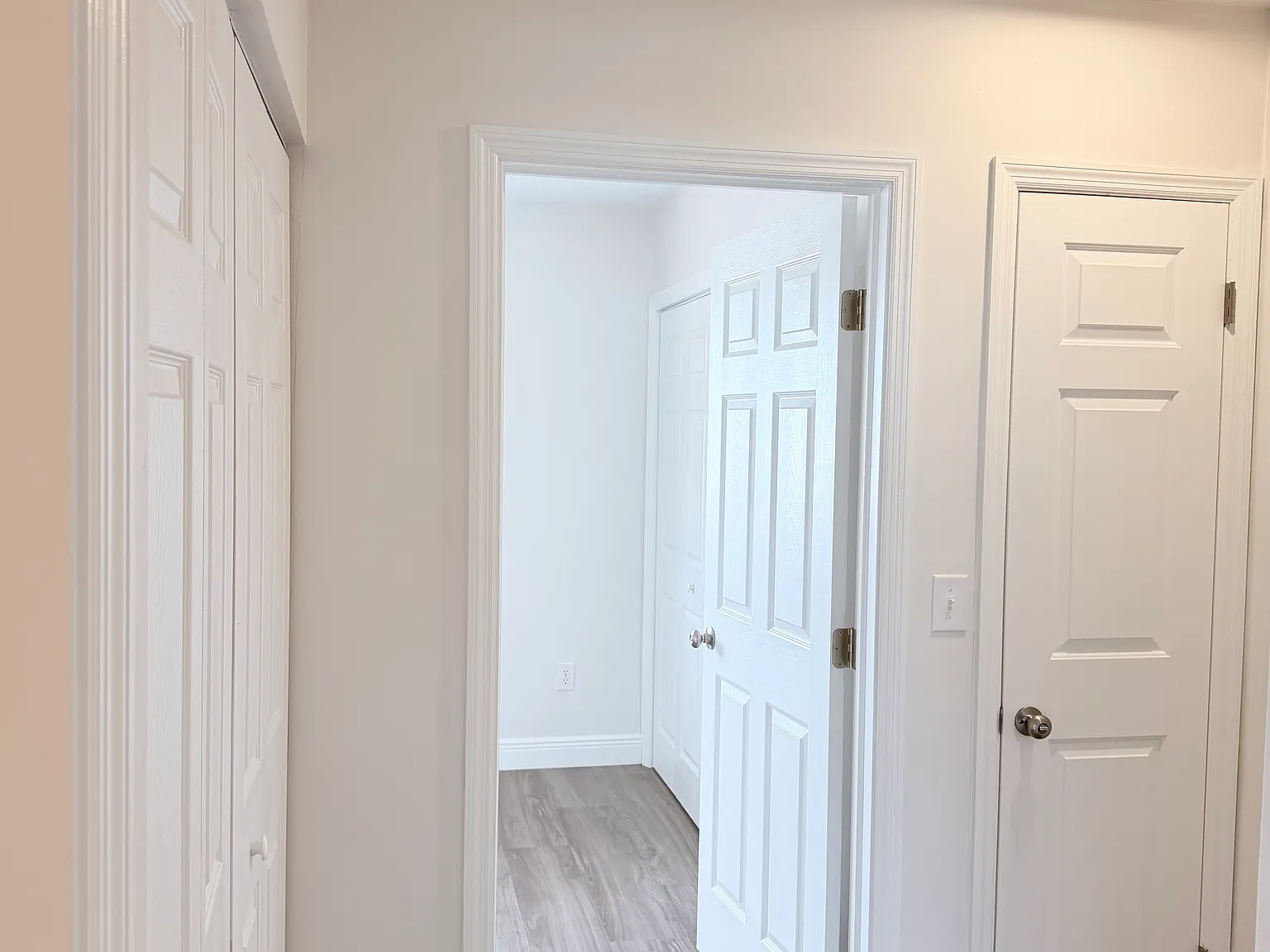 2 bed, 1.5 bath, 1000 sqft, $1,375 — Photo 4