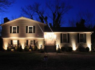 2414 Stannye Dr, Northfield, KY 40222