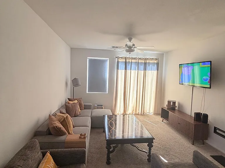 2725 Saddleback Dr — Photo 7