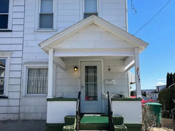 337 N 3rd St, Lehighton, PA 18235