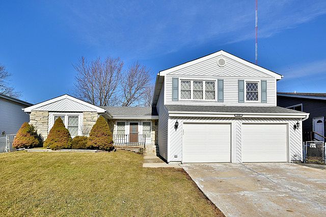 1st image of 334 Loveland Dr