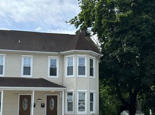 47 Middle St, Taneytown, MD 21787