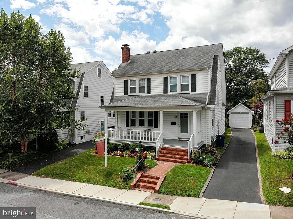 1st image of 105 Archwood Ave