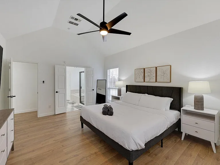 7309 Springfield Dr — Photo 20
