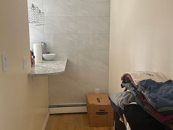 5th image of 50 Henry St APT 10A