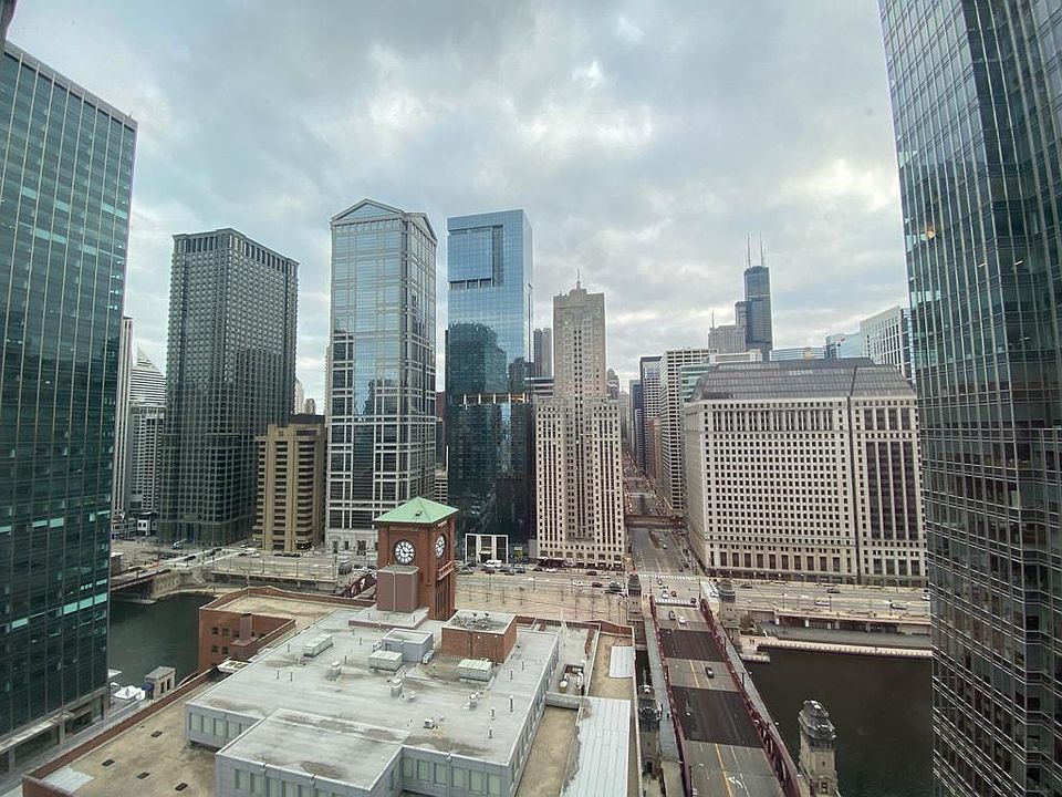 1st image of 345 Lasalle #2608