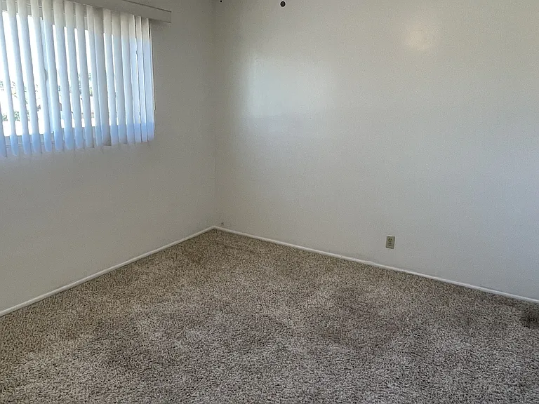7732 Chapman Ave #4 — Photo 15