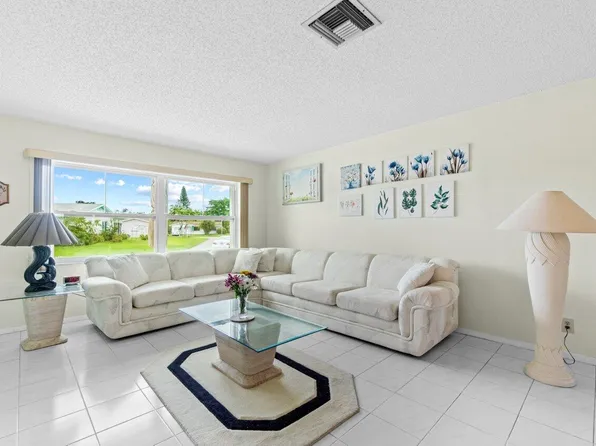 14251 El Clavel Way, Delray Beach, FL 33484
