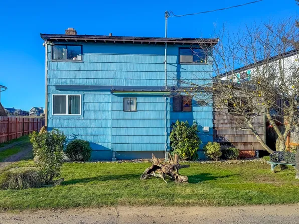 35390 Rueppel Ave, Pacific City, OR 97135