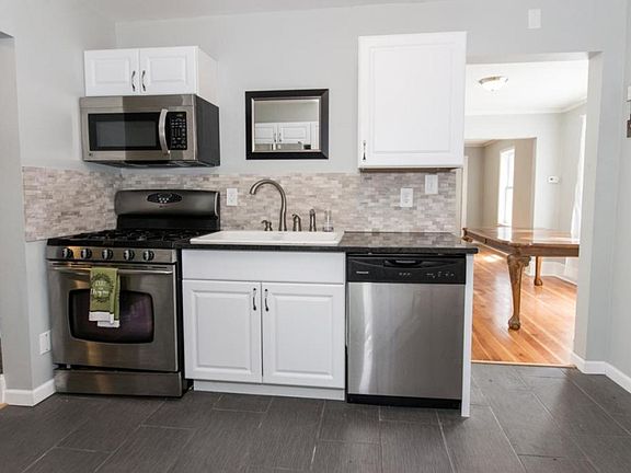 4th image of 847 Oakdale Ave