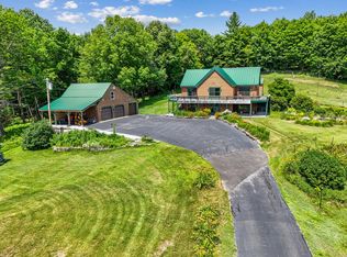 191 Howard Ln, Farmington, ME 04938