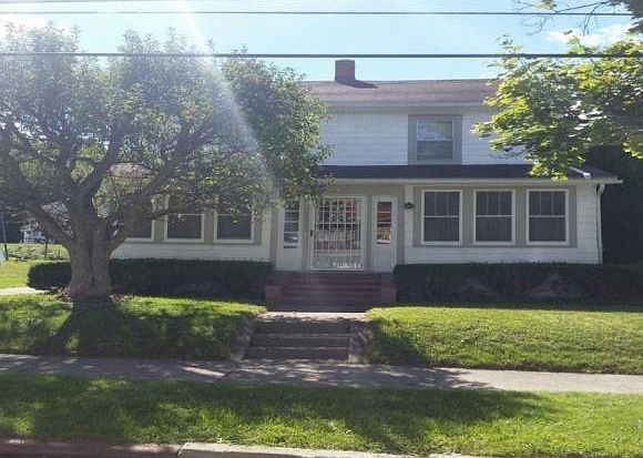 1st image of 610 Church St