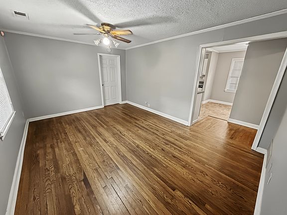 2nd image of 1117 Goodman St