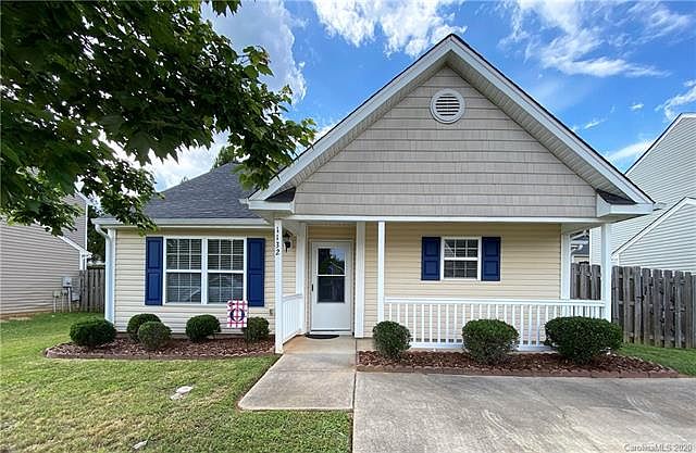 1st image of 1132 Ametrine Ln