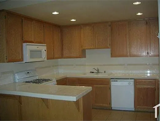 3 bed, 1181 sqft, $1,600 — Photo 2