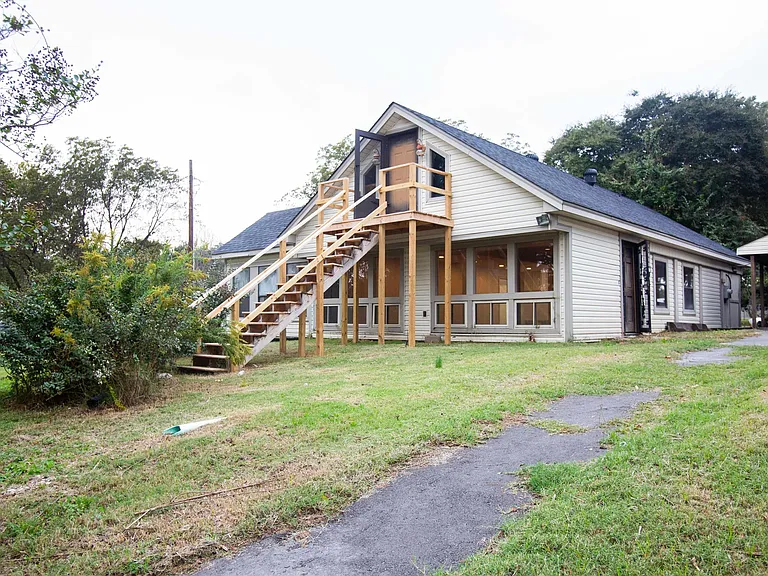 13118 Old River Dr — Photo 21