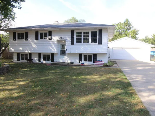 2286 Skyline Drive, Beloit, WI 53511