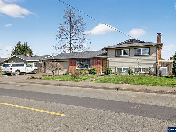 3rd image of 4274 5th St