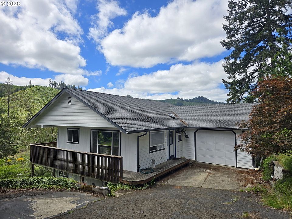 1st image of 1852 Lake View Dr
