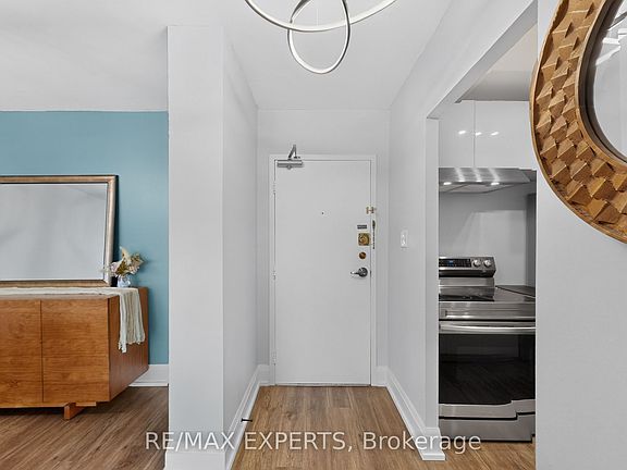 3rd image of 390 Dixon Rd #1703
