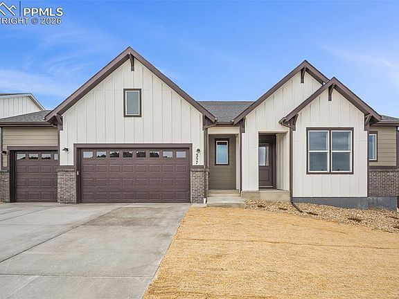 2nd image of 357 Grand Summit Dr