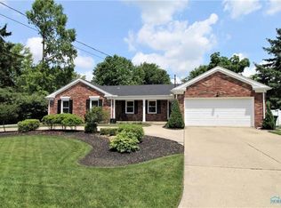 1032 Charles St, Bowling Green, OH 43402