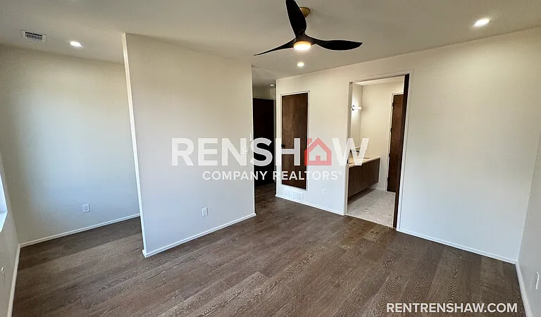 42 Angelus St — Photo 10