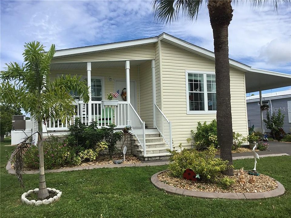 1st image of 702 Riverview Cir
