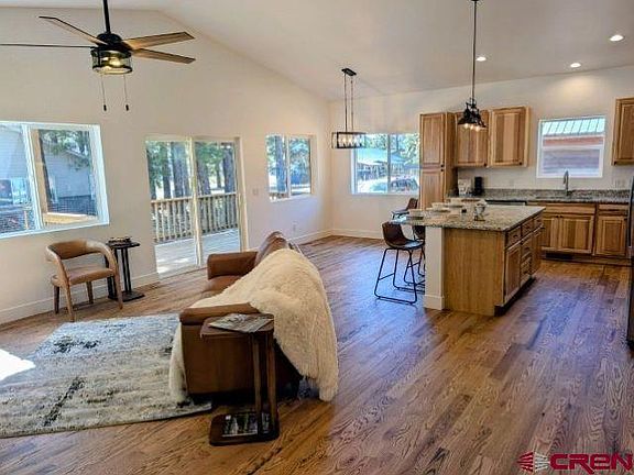 2nd image of 227 Oakwood Circle