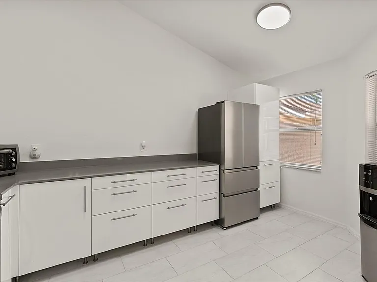 5623 Monte Rosso Rd — Photo 3