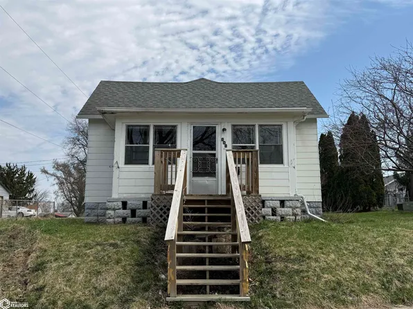 808 S 9th Ave, Marshalltown, IA 50158
