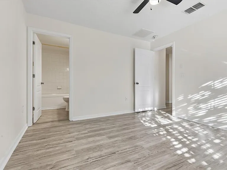 37554 Daliha Ter — Photo 29