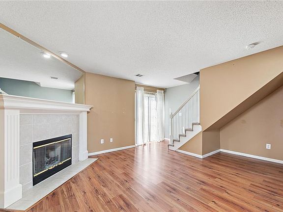 5th image of 5601 NW Plantation Dr