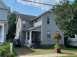 206 Myrtle Pl, Akron, OH