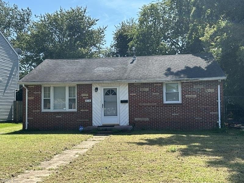 1st image of 813 Johnstons Rd