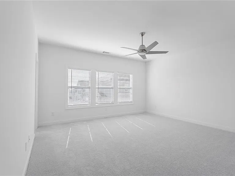 1042 Winding Branch Dr — Photo 35