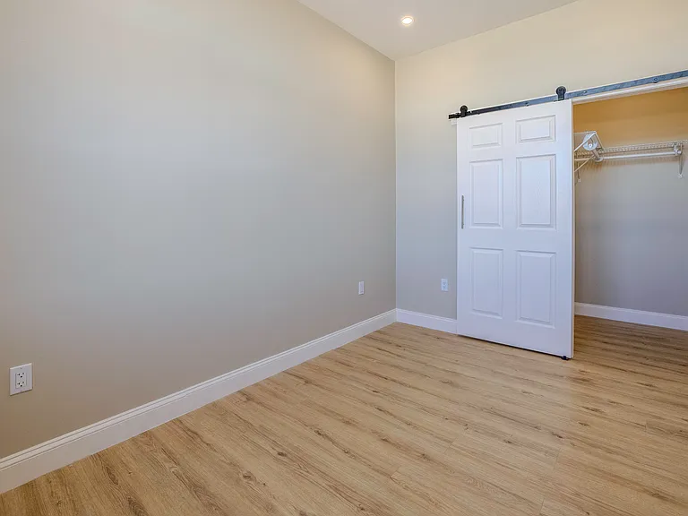 340 Main St #703 — Photo 12