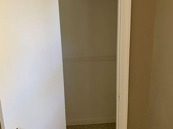 5th image of 2604 Wayside Dr APT 75