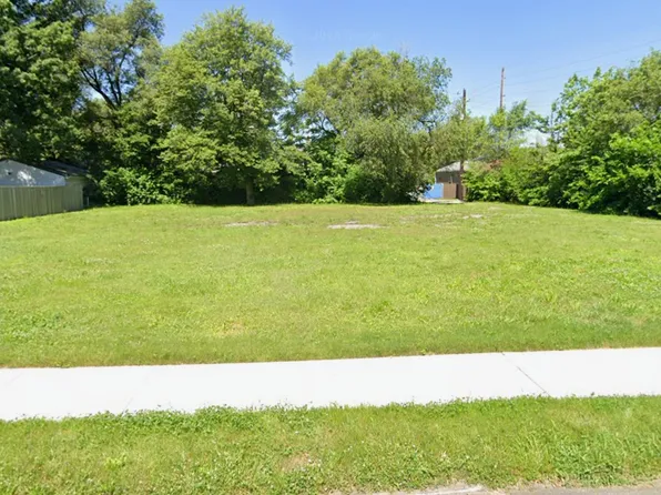 2950 Macpherson Ave, Indianapolis, IN 46205