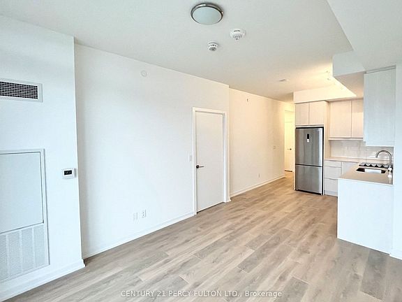 5th image of 32 Forest Manor Rd #1407