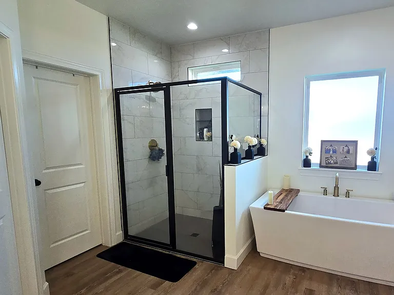 149 Blackhawk Dr — Photo 6