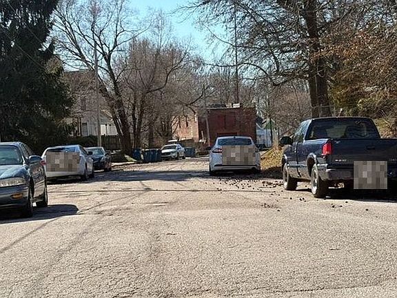 5th image of 1520 Highland Ave