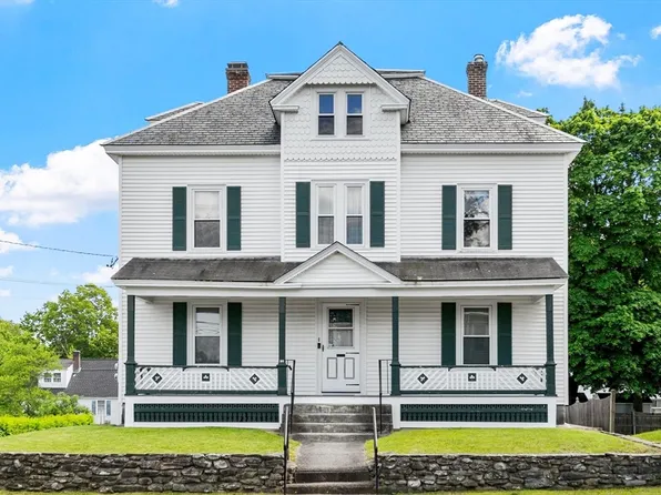 30 Elm St, Leominster, MA 01453