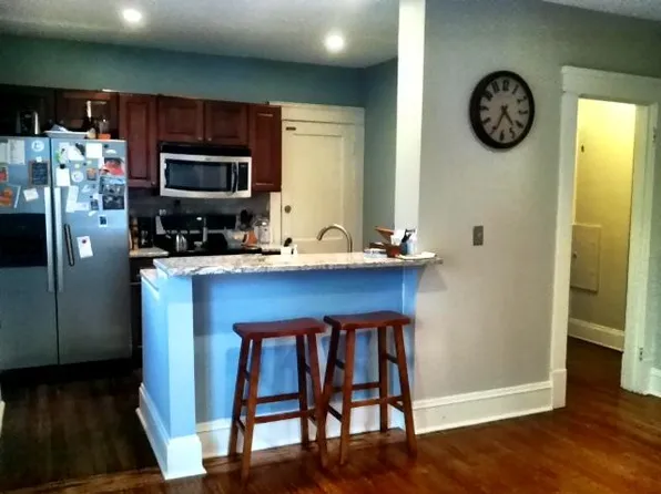 2203 Bellfield Ave, Cleveland Heights, OH 44106