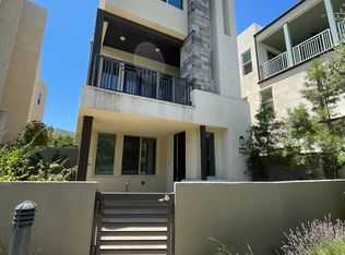 209 Stellar, Irvine, CA 92618